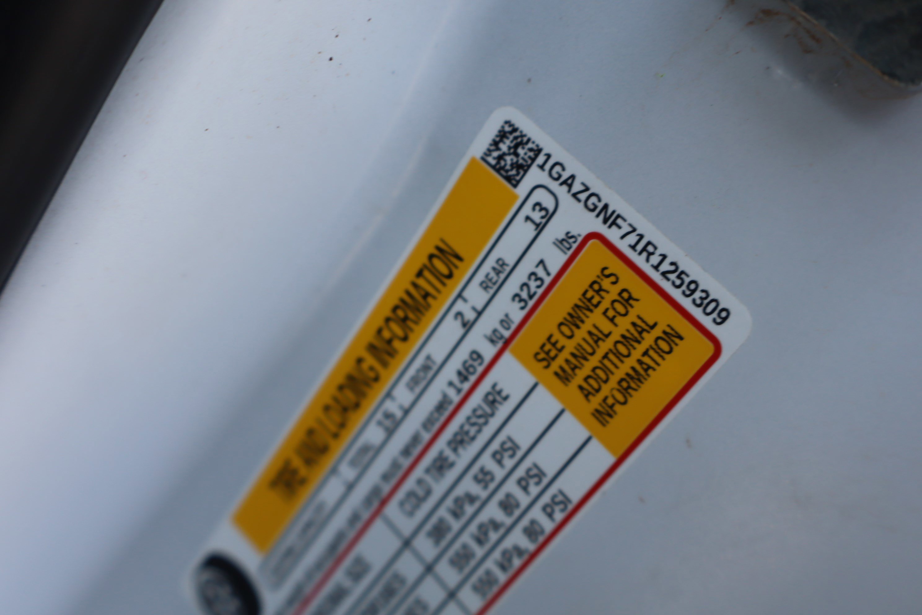 Used 2024 Chevrolet Express 3500 LS image 31