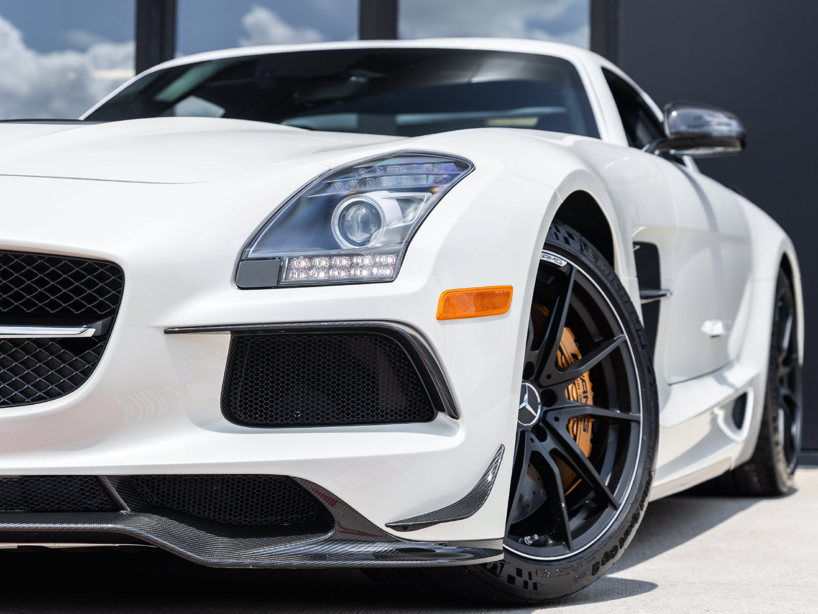 Used 2014 Mercedes-Benz SLS AMG Black Series image 24