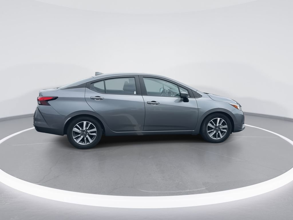 Used 2023 Nissan Versa SV FWD image 9