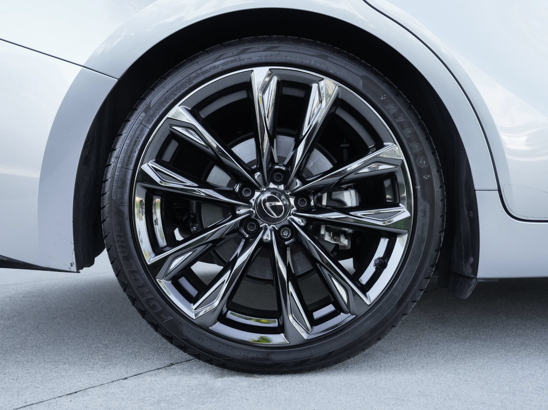 Used 2023 Lexus IS 350 F Sport RWD image 31