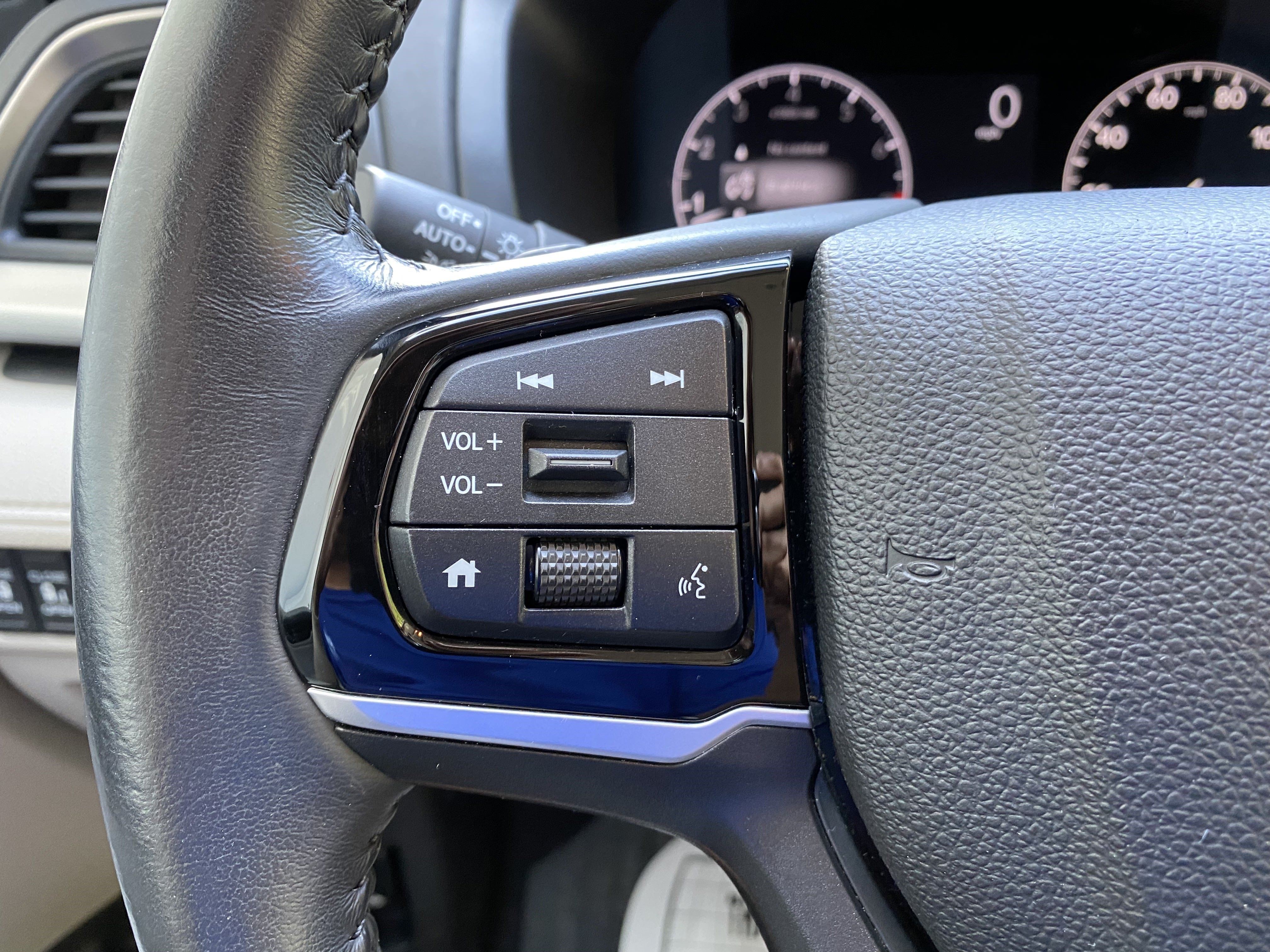 Used 2025 Honda Odyssey EX-L image 20