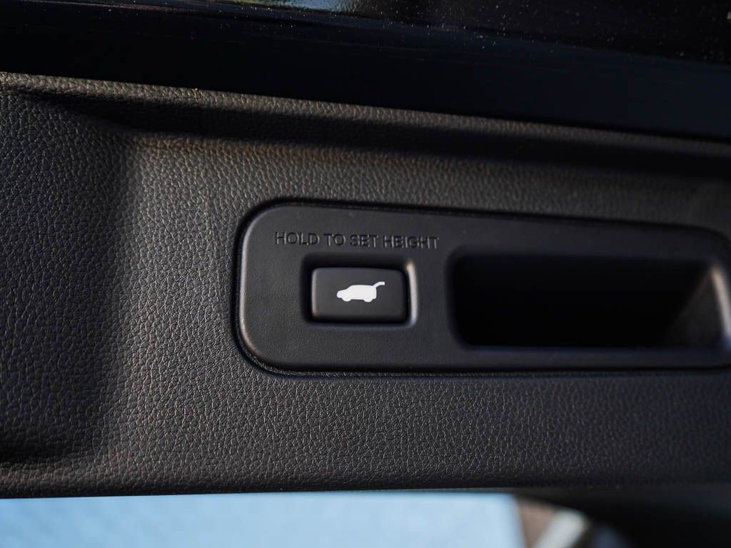 New 2025 Honda Pilot EX-L image 9