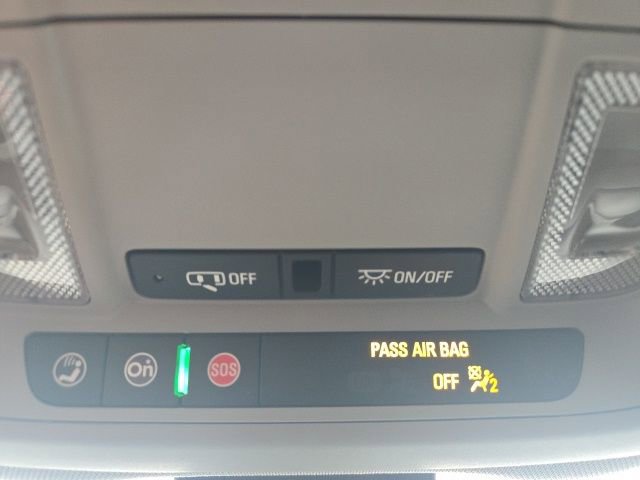 Used 2020 Chevrolet Equinox LT image 34