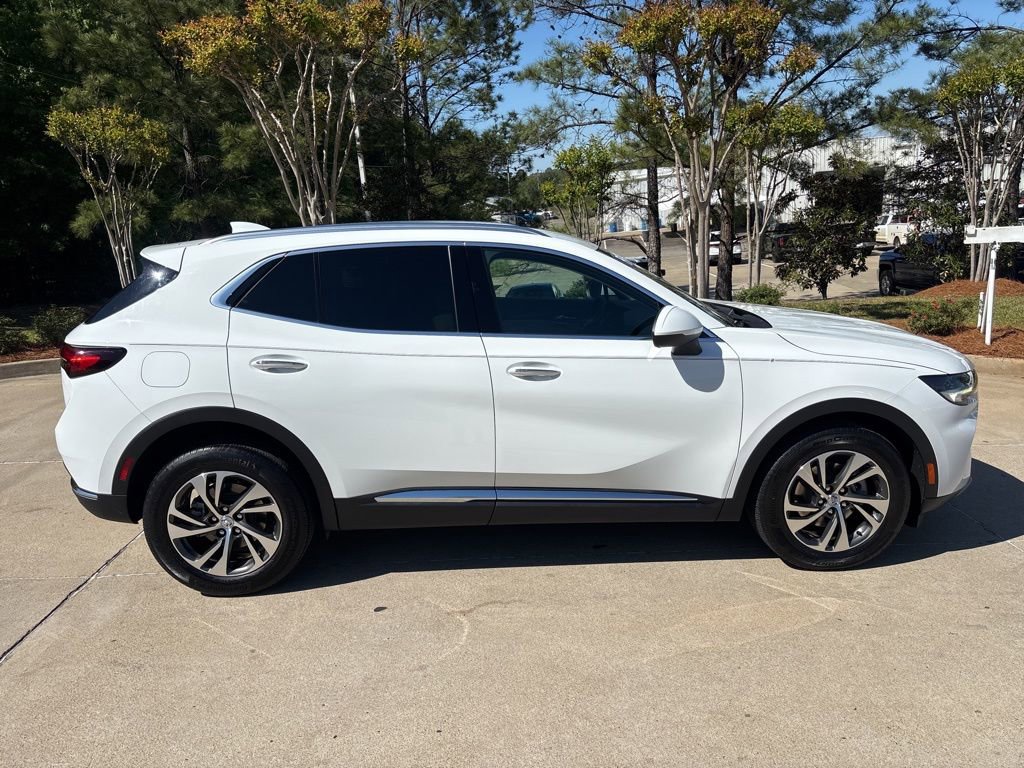 Used 2022 Buick Envision Essence w/ Safety Package image 7