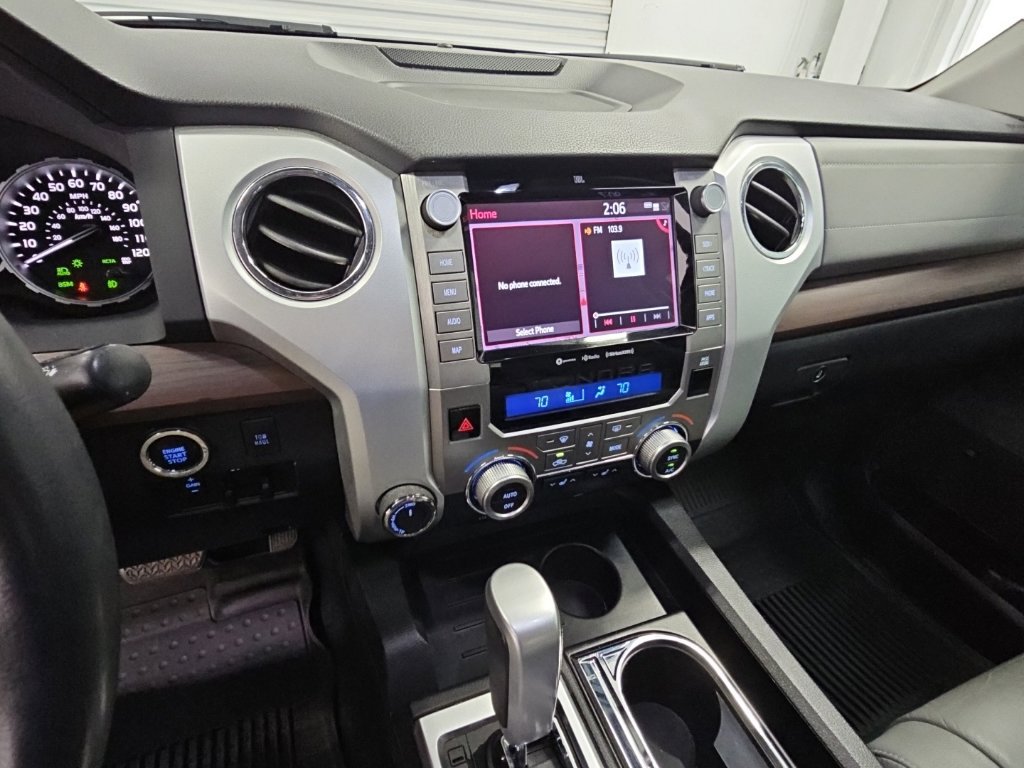 Used 2021 Toyota Tundra Limited w/ Limited Premium Package AWD/4WD image 13