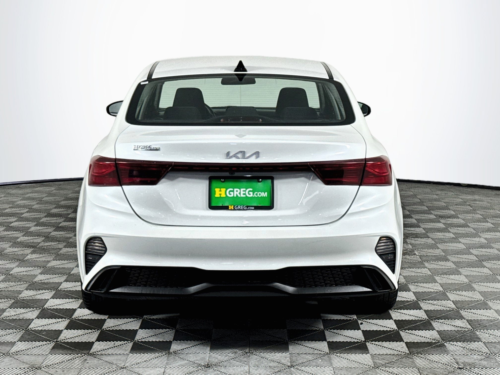 Used 2023 Kia Forte LXS FWD image 7