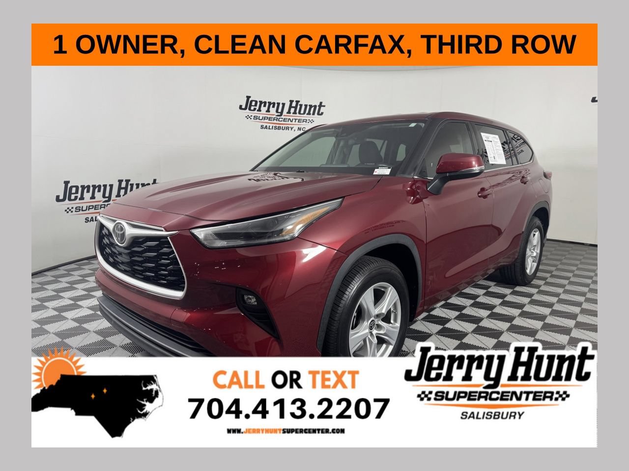 Used 2021 Toyota Highlander LE FWD image 1