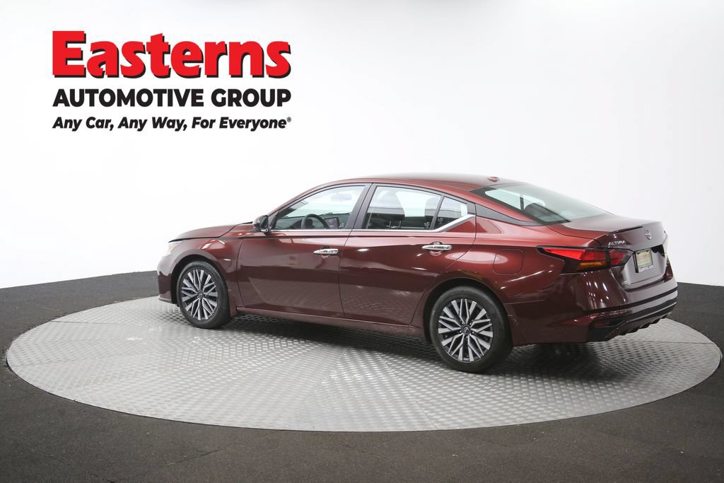 Used 2023 Nissan Altima 2.5 SV FWD image 62