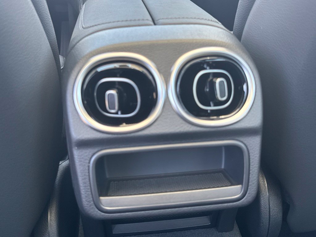 New 2026 Mercedes-Benz C 300 Sedan image 31