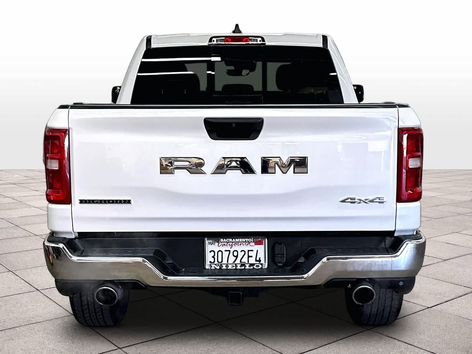 Used 2025 RAM 1500 Big Horn AWD/4WD image 7