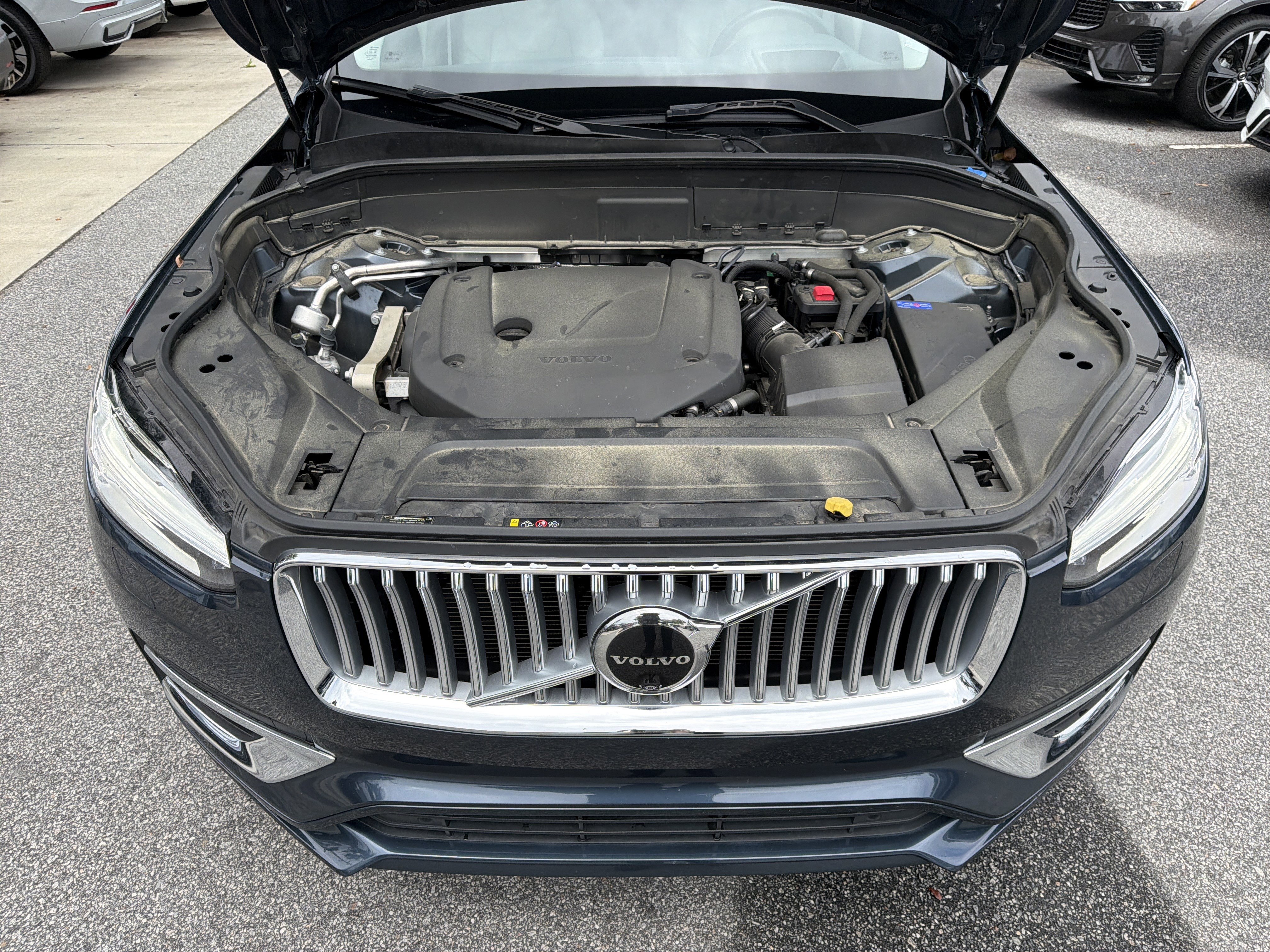 Used 2024 Volvo XC90 B6 Ultimate w/ Protection Package Premier AWD/4WD image 36