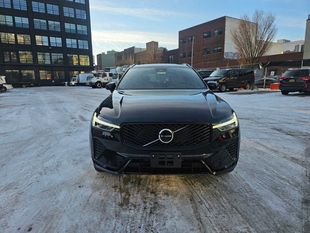 Certified 2026 Volvo XC60 B5 Core w/ Protection Package Premier image 6