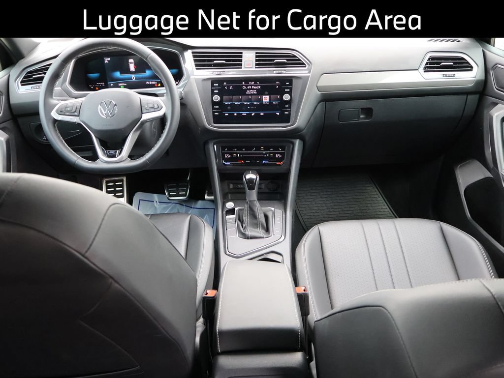 Certified 2023 Volkswagen Tiguan SE R-Line FWD image 18
