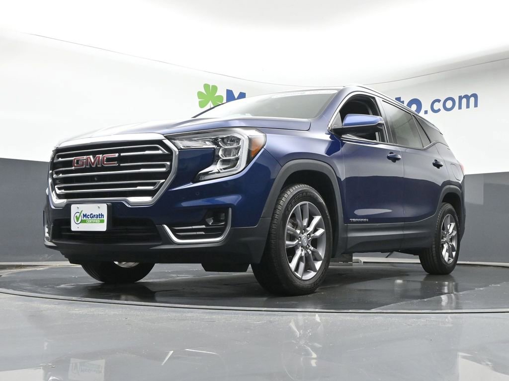 Used 2022 GMC Terrain SLT w/ Infotainment Package II image 6