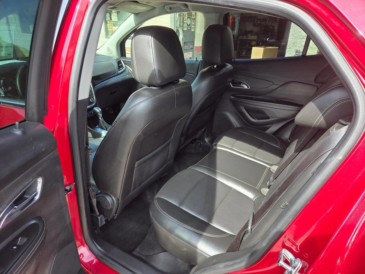 Used 2014 Buick Encore Leather FWD image 10