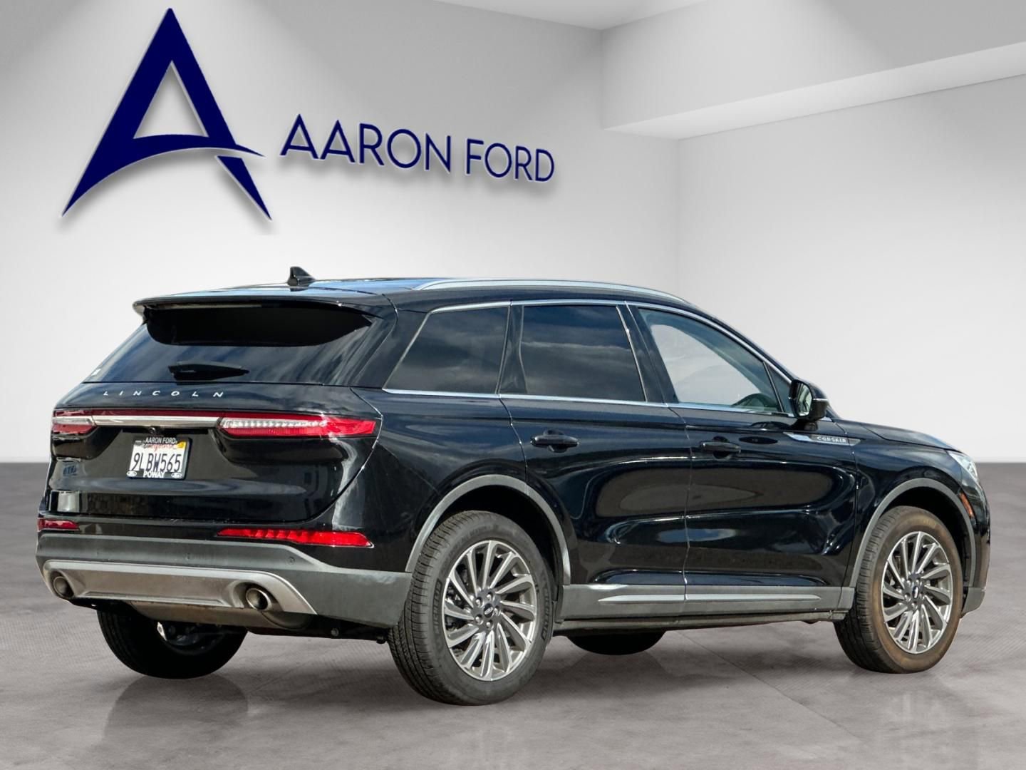 Used 2023 Lincoln Corsair Reserve w/ Equipment Group 201A image 5