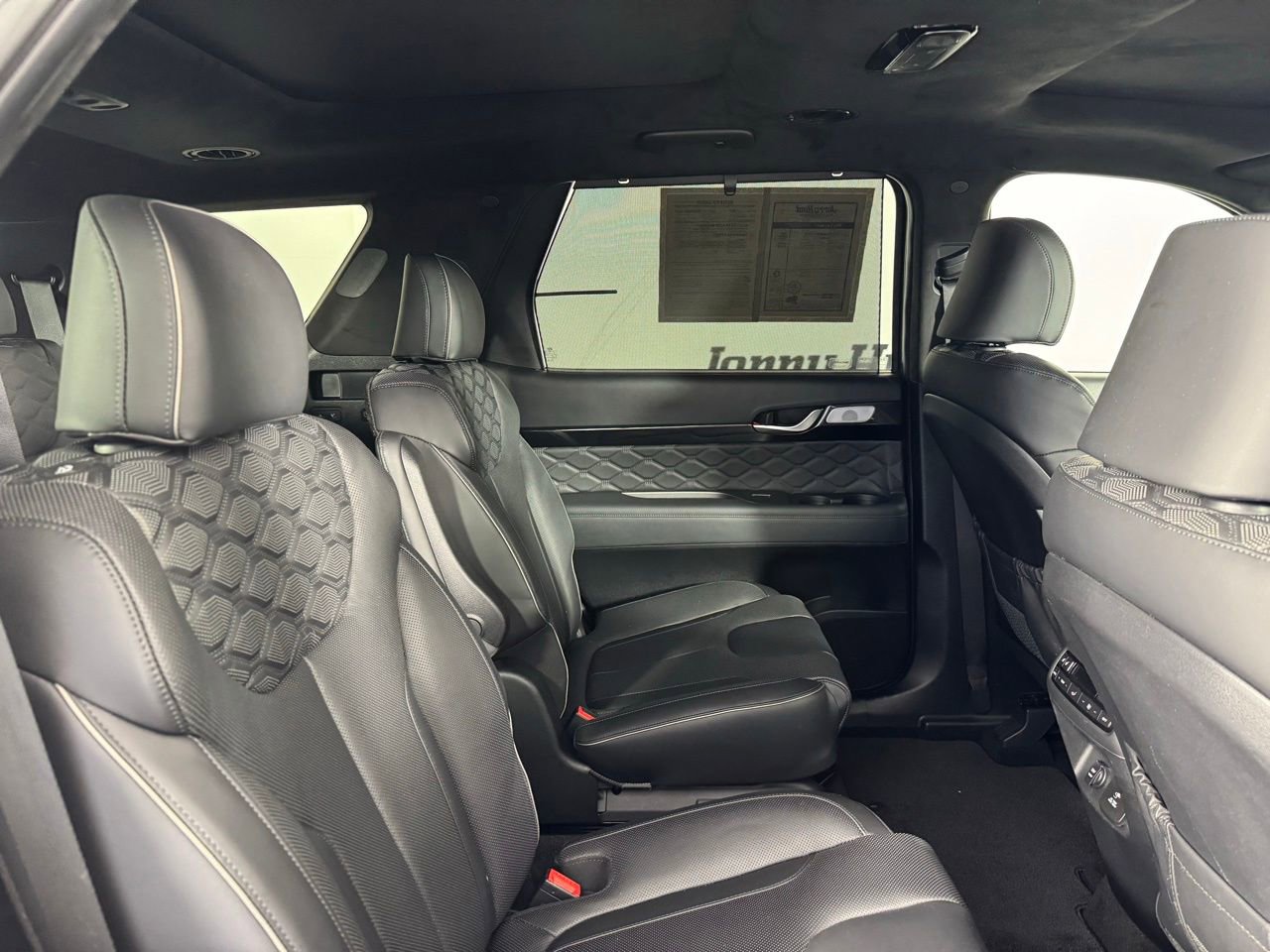 Used 2022 Hyundai Palisade Calligraphy w/ Winter Package FWD image 44