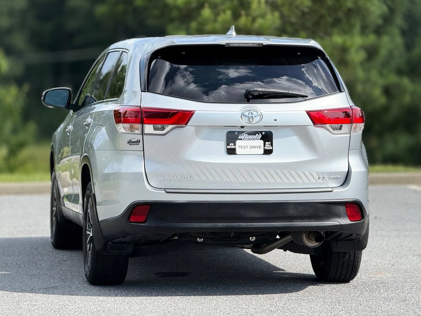 Used 2019 Toyota Highlander Plus w/ Protection Package #3 AWD/4WD image 5