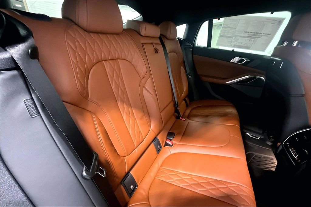 New 2026 BMW X6 M60i AWD/4WD image 8