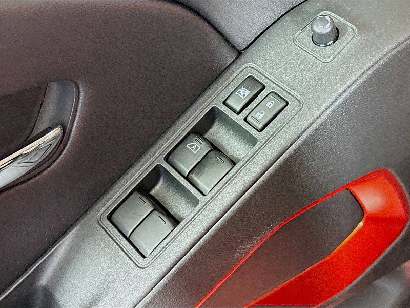 New 2025 Nissan Frontier PRO-4X image 18