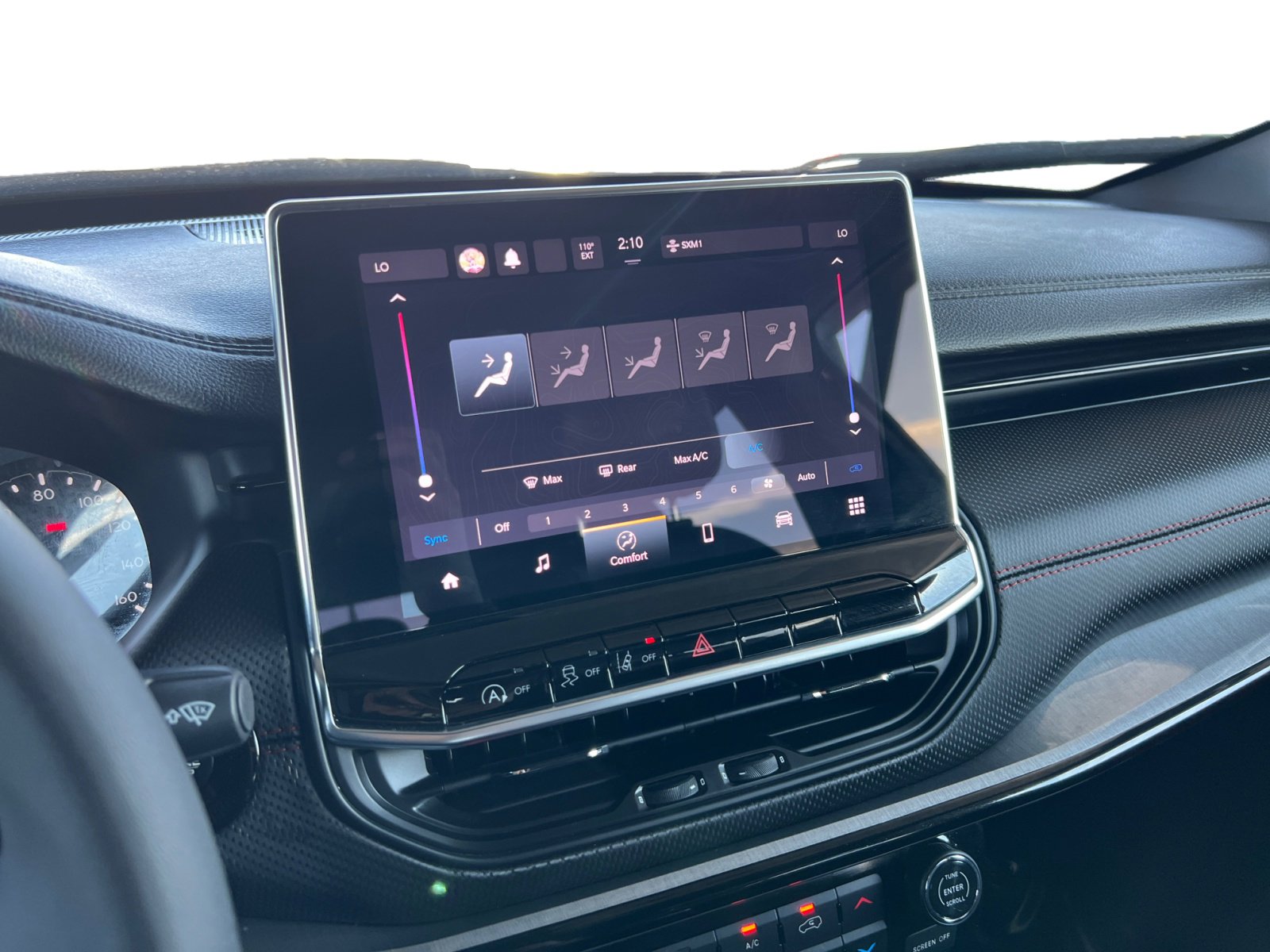 Used 2023 Jeep Compass Trailhawk image 15