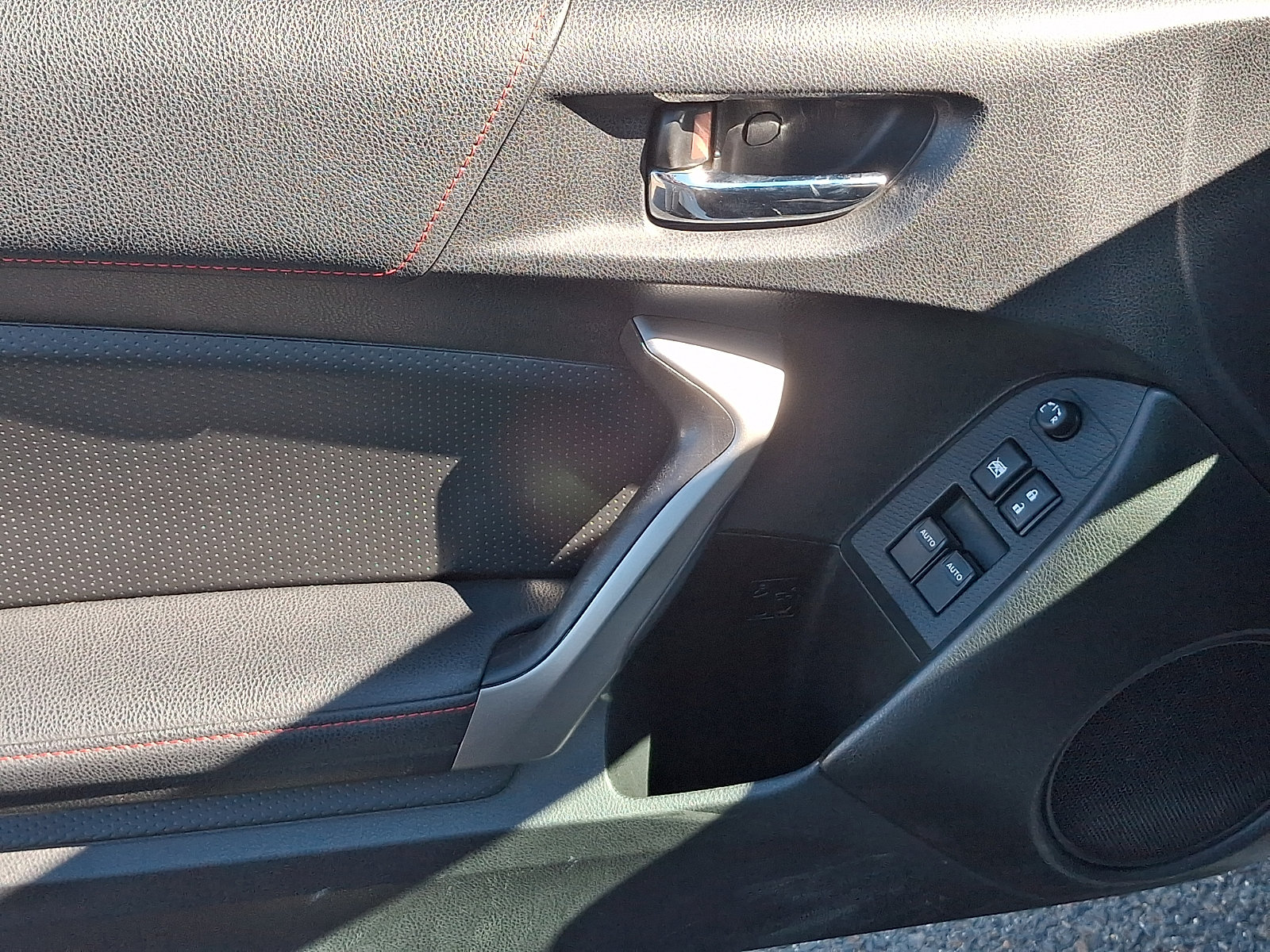 Used 2013 Subaru BRZ Limited RWD image 13