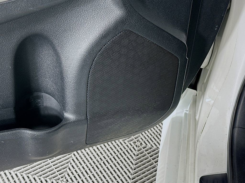 Used 2013 Toyota Camry SE image 23