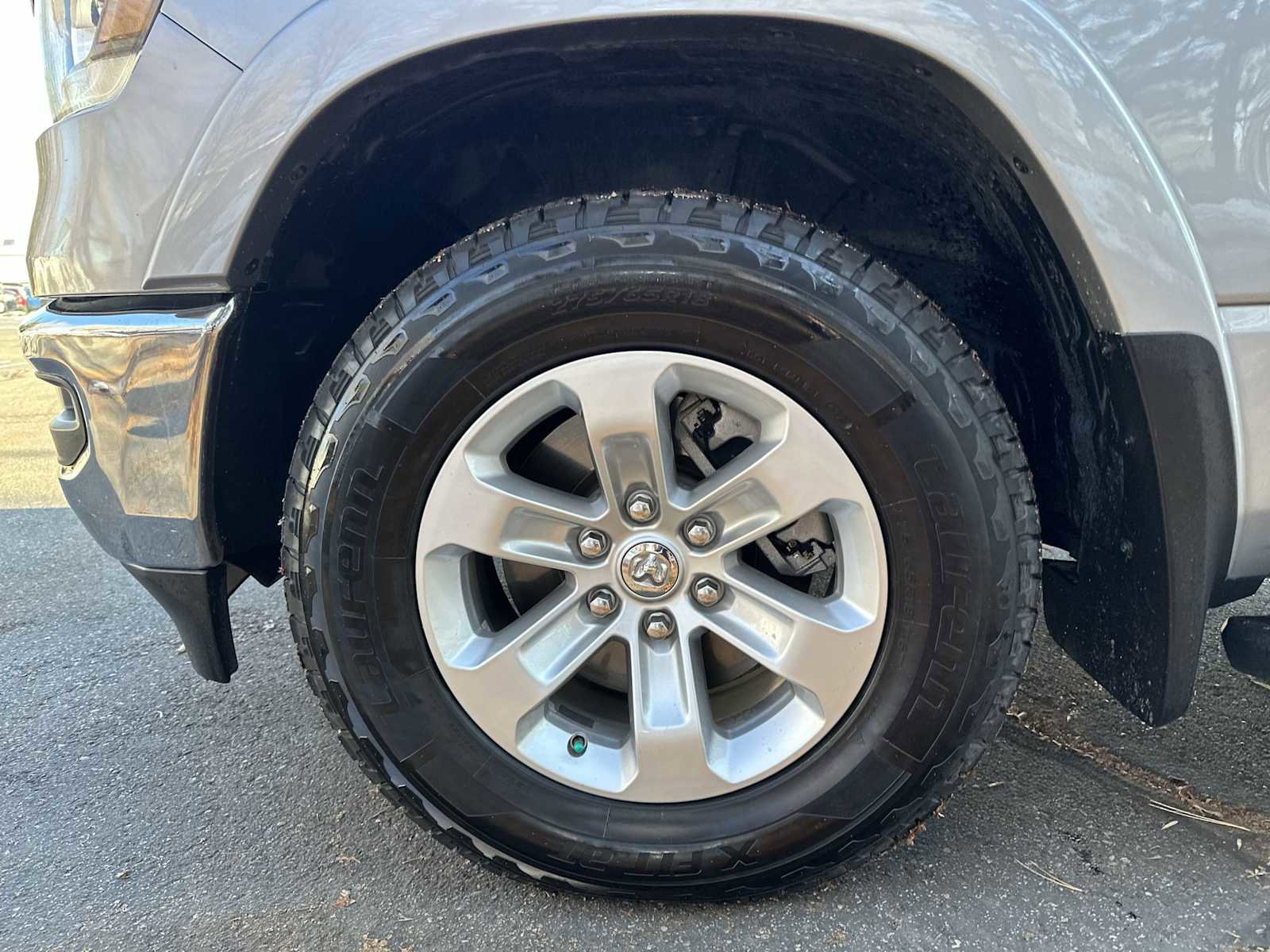 Used 2020 RAM 1500 Laramie image 17