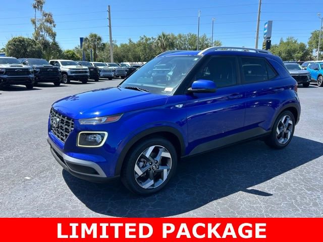 Used 2022 Hyundai Venue Limited FWD image 3