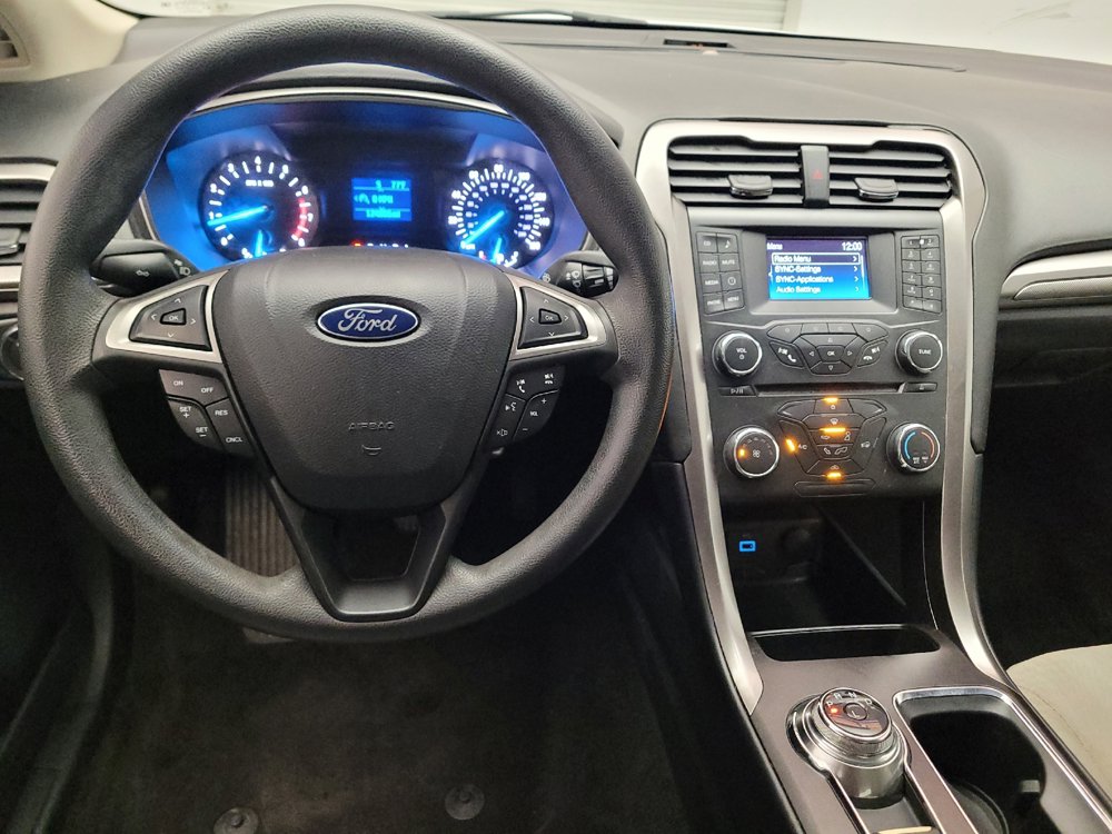 Used 2017 Ford Fusion S FWD image 22