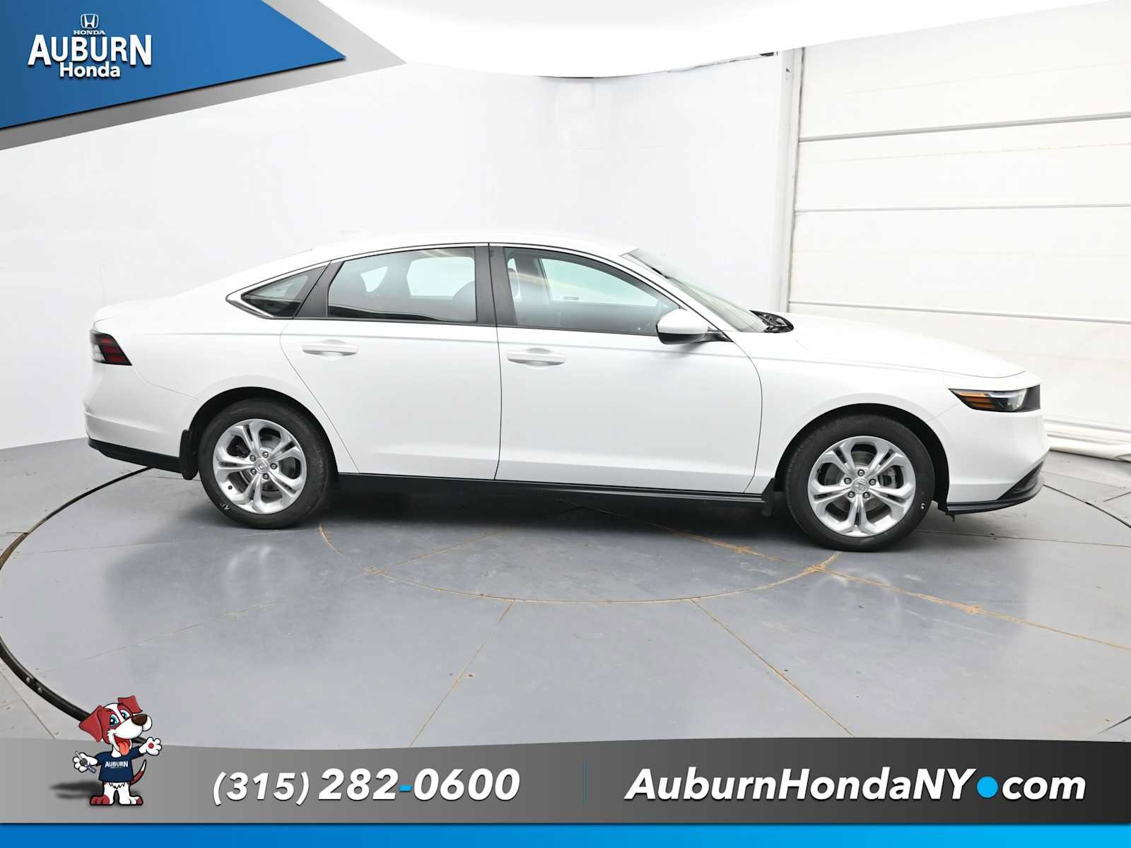 Used 2023 Honda Accord LX image 21