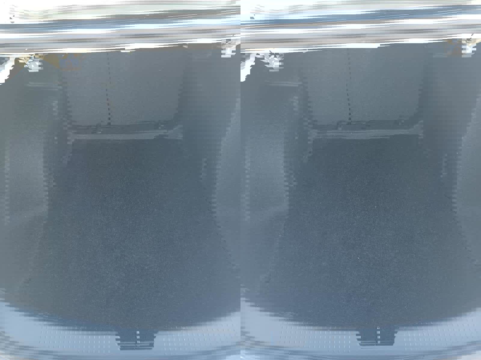 Used 2025 Chevrolet Malibu RS image 16