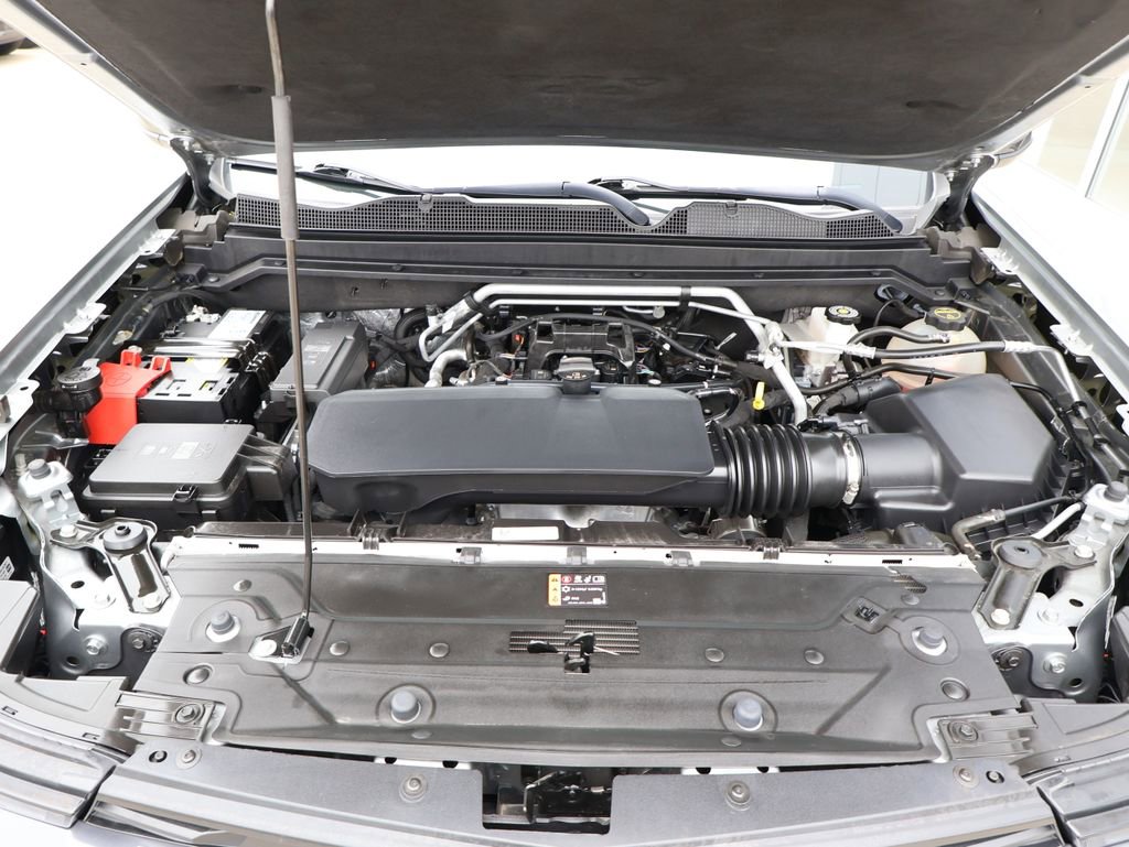Used 2024 Chevrolet Colorado LT w/ LT Convenience Package AWD/4WD image 42