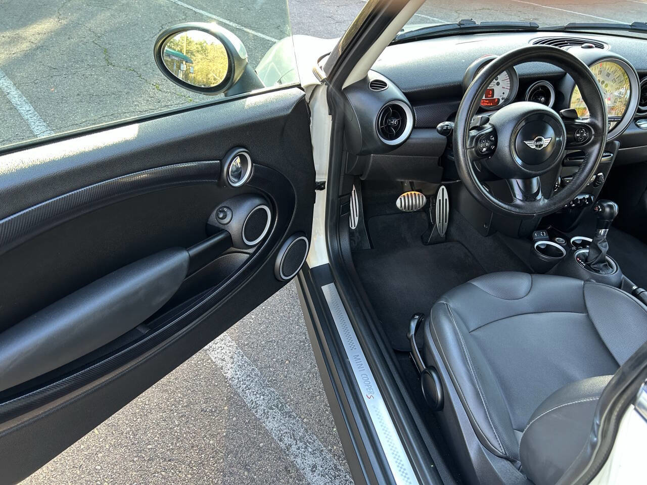 Used 2013 MINI Cooper S image 21