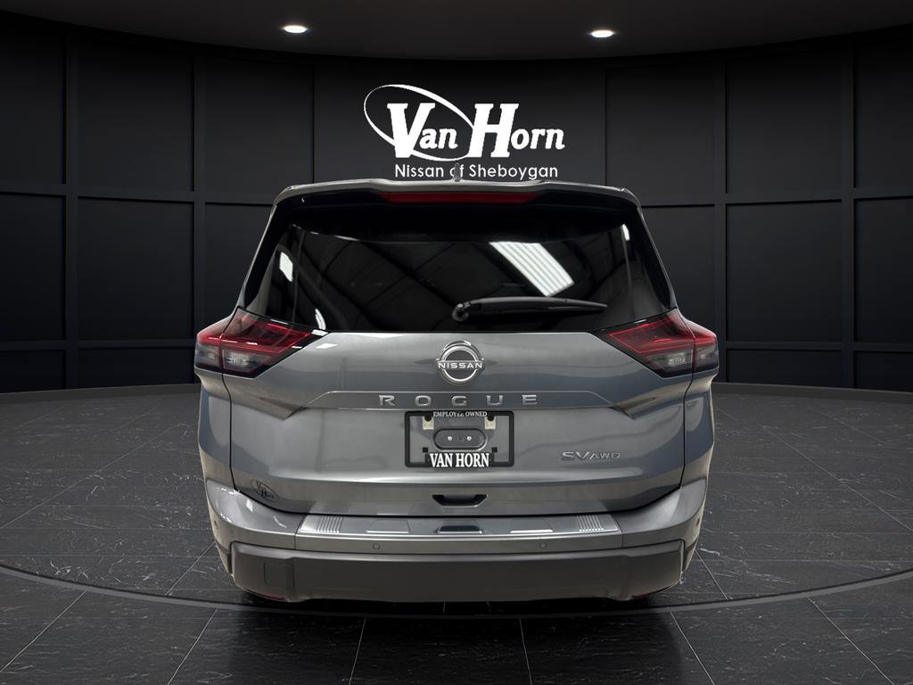 Used 2024 Nissan Rogue SV image 11