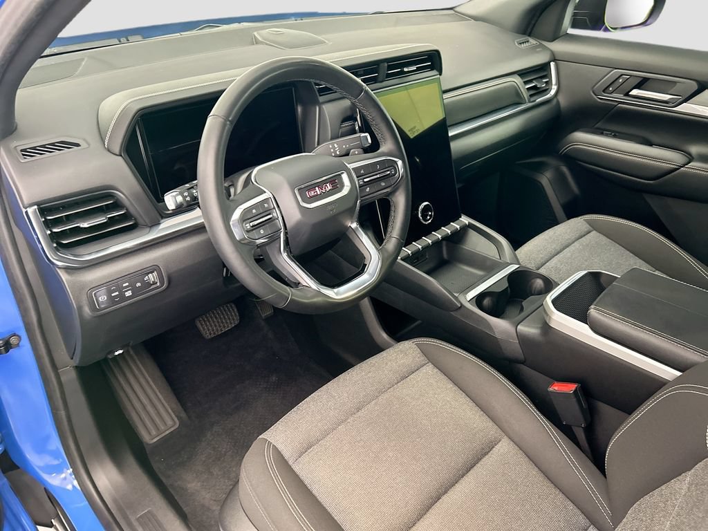 Used 2025 GMC Terrain Elevation AWD/4WD image 9