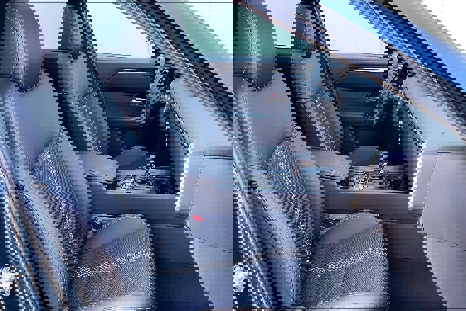 Certified 2025 MAZDA CX-50 AWD 2.5 S w/ Premium Package image 8