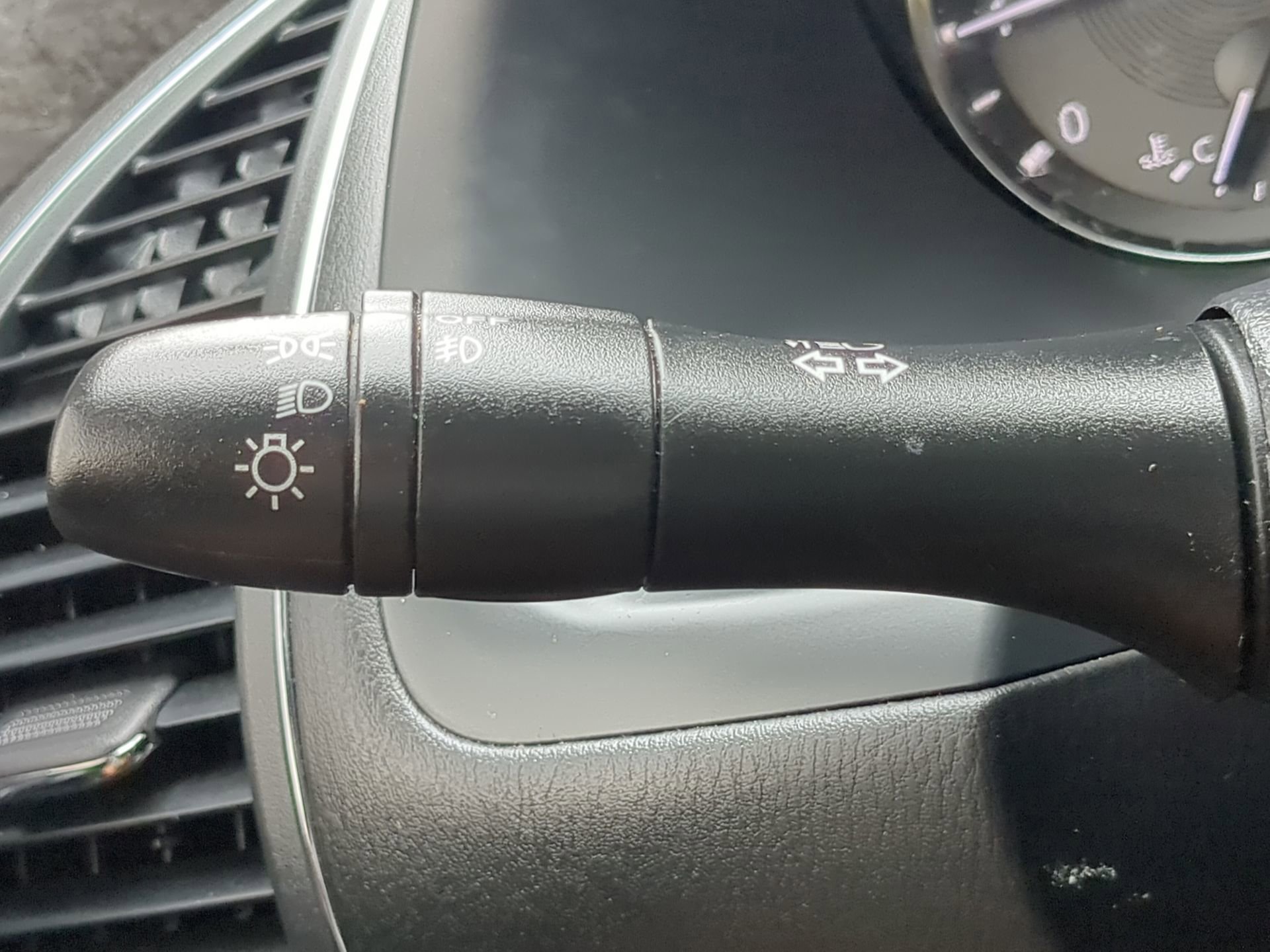 Used 2021 INFINITI QX80 Luxe image 53