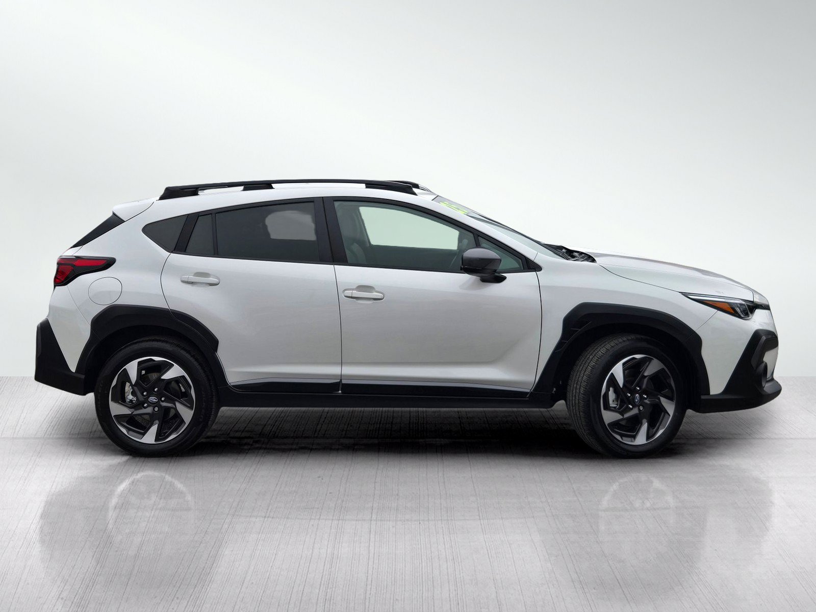 Used 2025 Subaru Crosstrek 2.5i Limited w/ Crosstrek Mirror Package AWD/4WD image 3