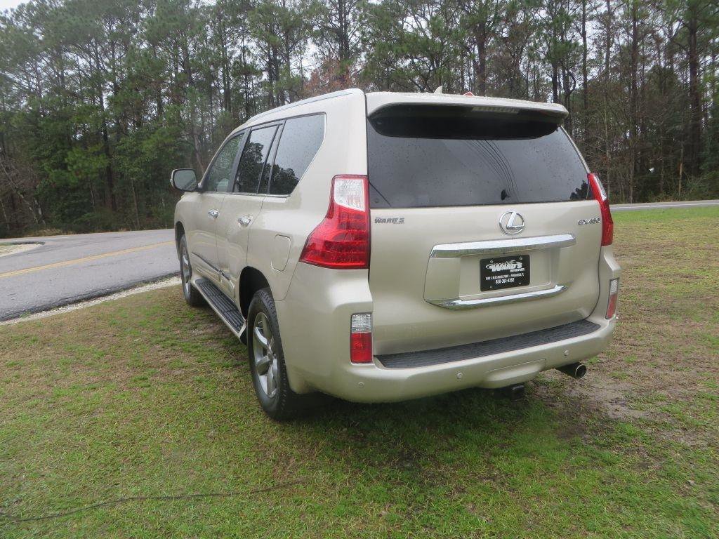 Used 2012 Lexus GX 460 Premium image 8
