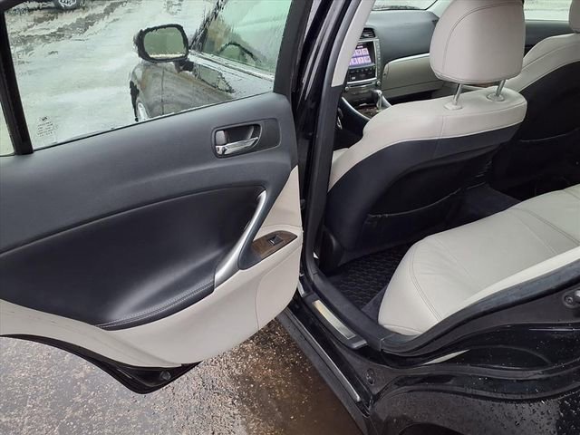 Used 2013 Lexus IS 250 AWD w/ Luxury Plus Pkg Value Edition image 71