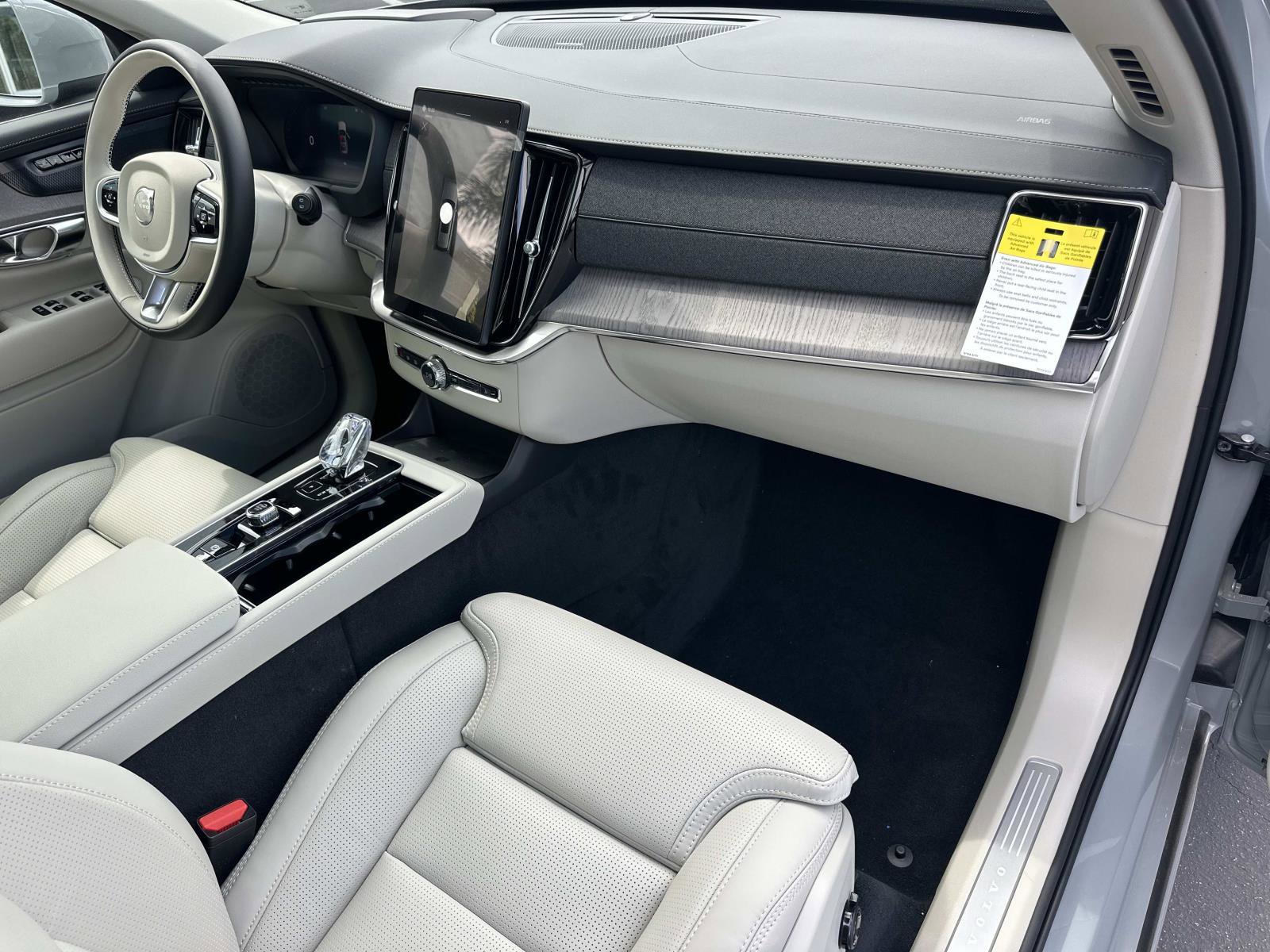 New 2026 Volvo XC90 B6 Ultra w/ Protection Package AWD/4WD image 21