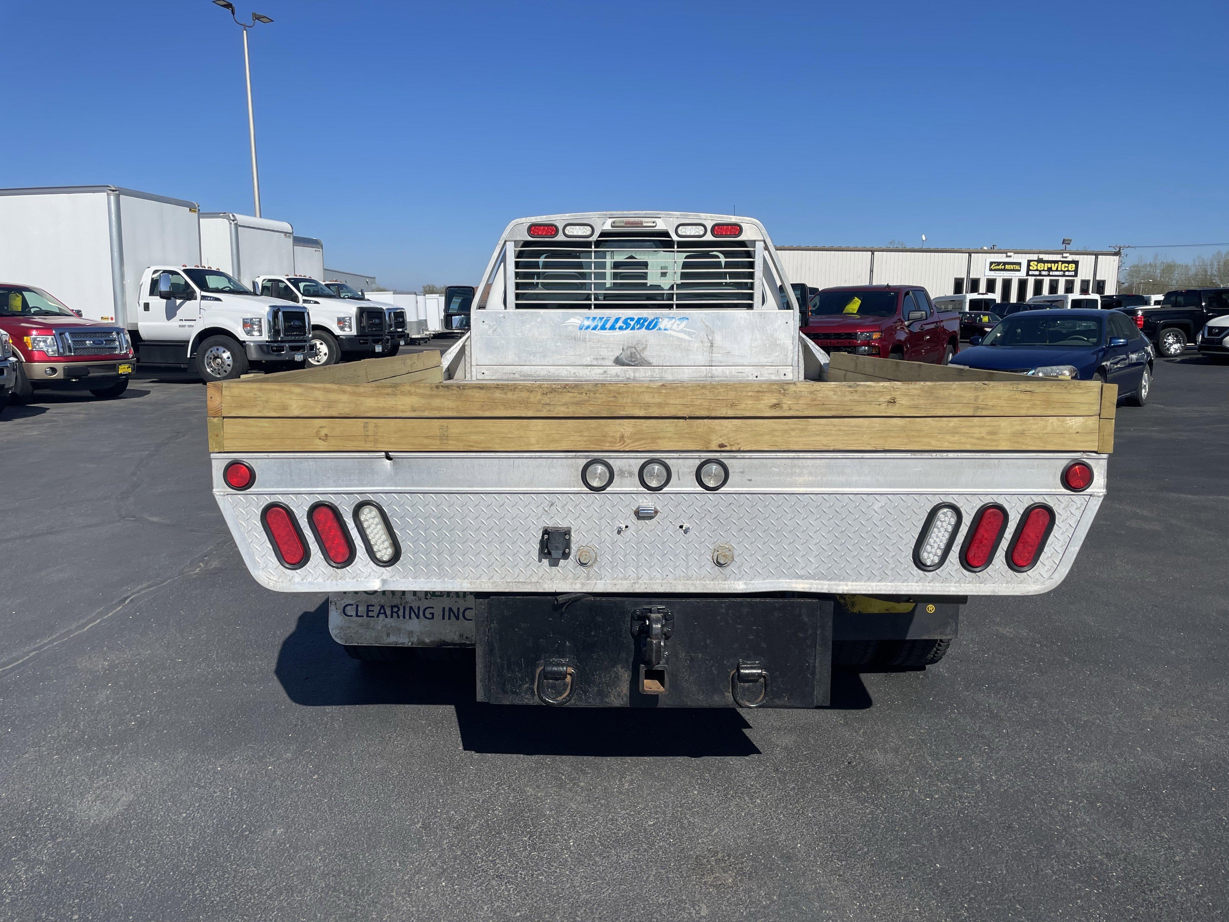 Used 2014 Ford F550 4x4 Regular Cab Super Duty image 7