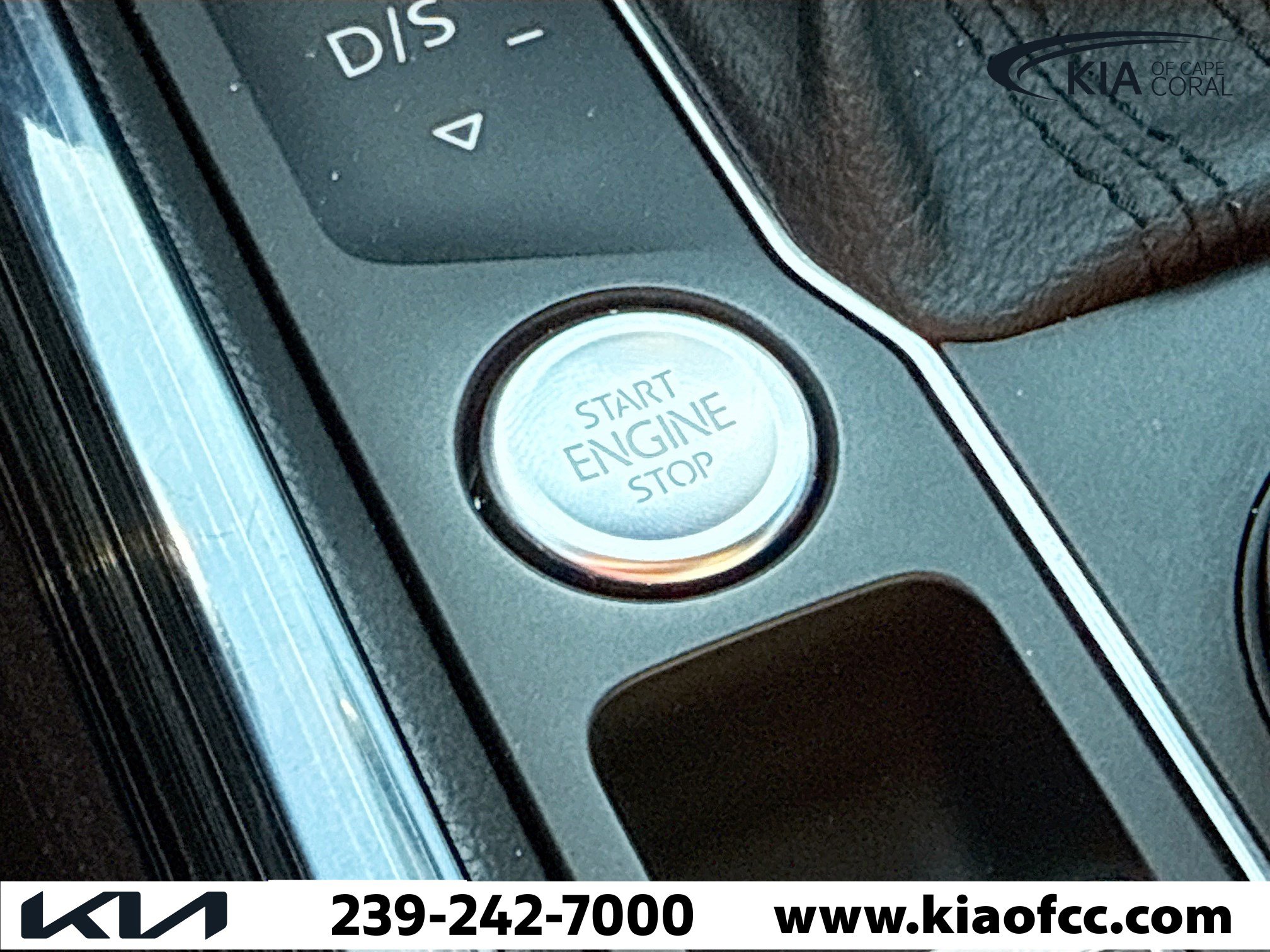 Used 2020 Volkswagen Atlas Cross Sport SE w/ Towing Package image 33