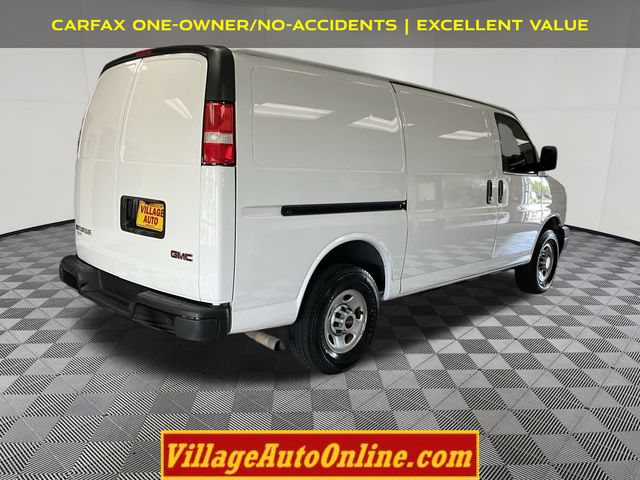 Used 2023 GMC Savana 3500 w/ Driver Convenience Package RWD image 4