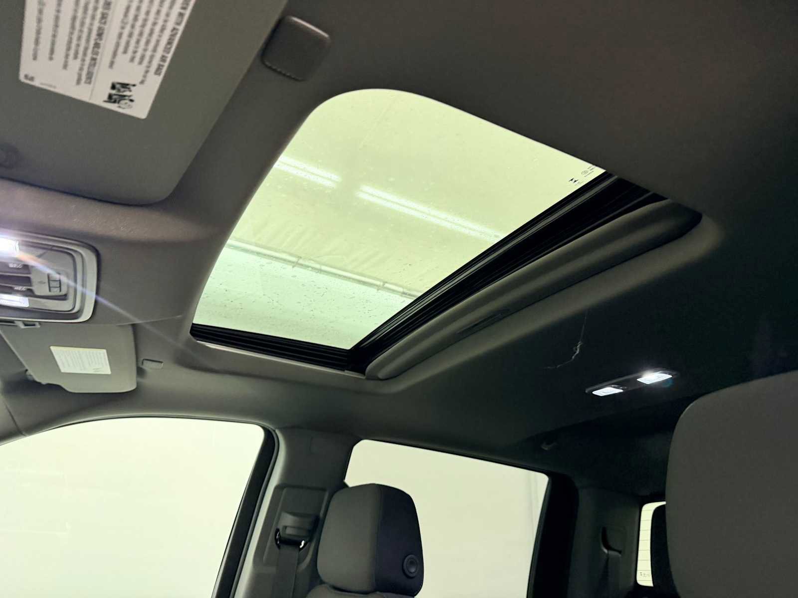 New 2026 Chevrolet Silverado 1500 RST w/ Dark Appearance Package image 23