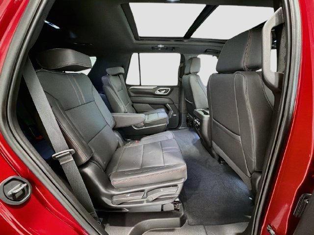 Used 2024 Chevrolet Tahoe RST w/ Luxury Package AWD/4WD image 27