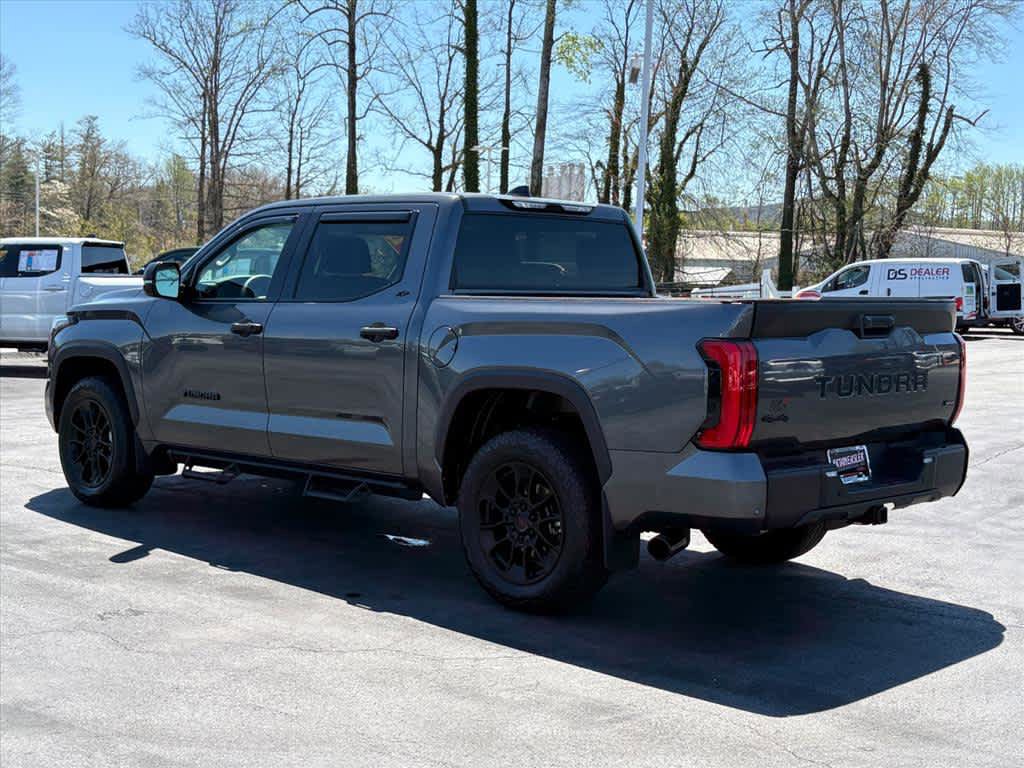 Used 2023 Toyota Tundra SR5 w/ SR5 Convenience Package AWD/4WD image 28