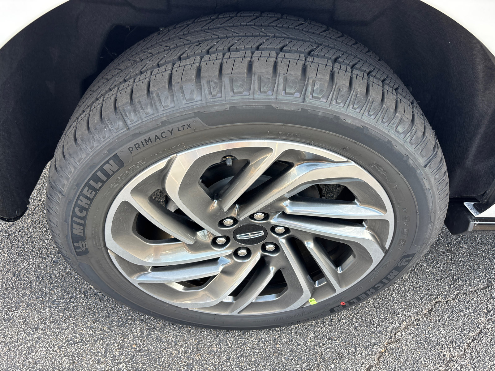 New 2027 Lincoln Navigator Reserve AWD/4WD image 10