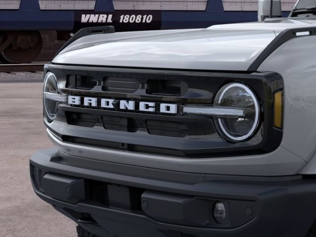 New 2026 Ford Bronco Outer Banks AWD/4WD image 19